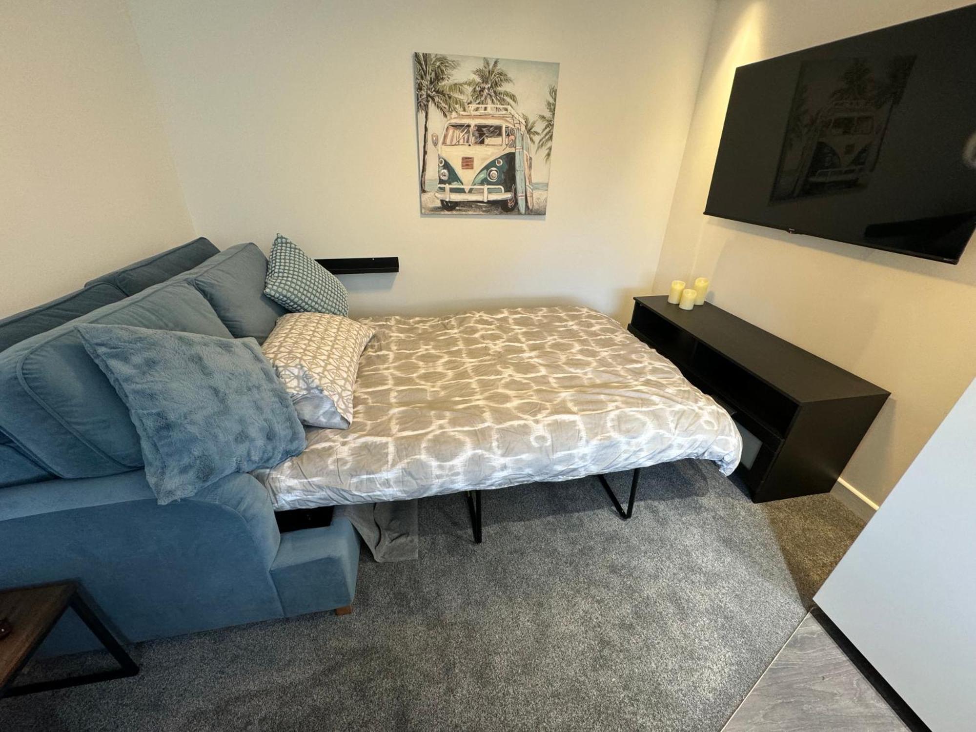 Modern 1 Bed Apartment With Car Parking Bitton Zewnętrze zdjęcie